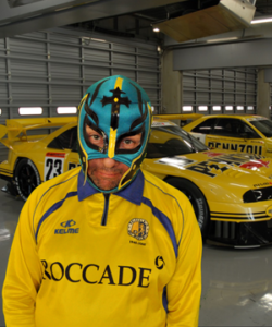 Mas Turbo Cansado in his garage